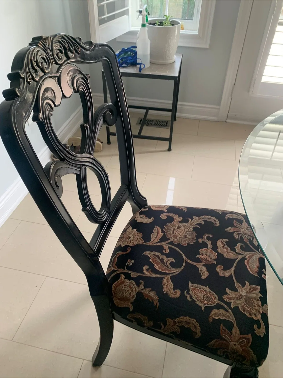 Dining Chairs - Set of 5 image indicator(2)