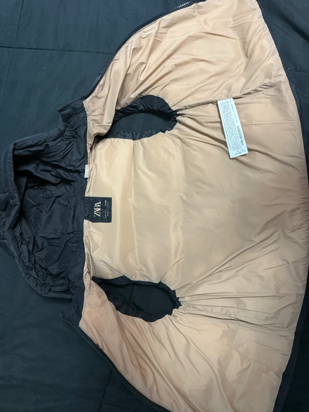 Zara Black Puffer Vest image indicator(2)