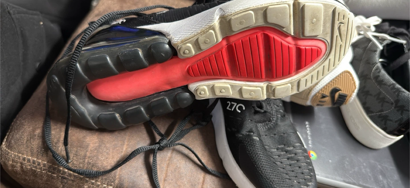 Nike Air Max 270 Black Sneakers size 4 - photo 2