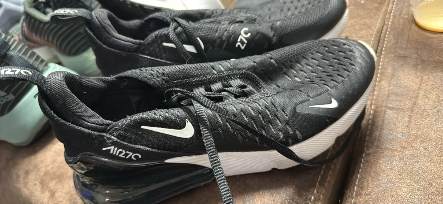 Nike Air Max 270 Black Sneakers size 4 - photo 5