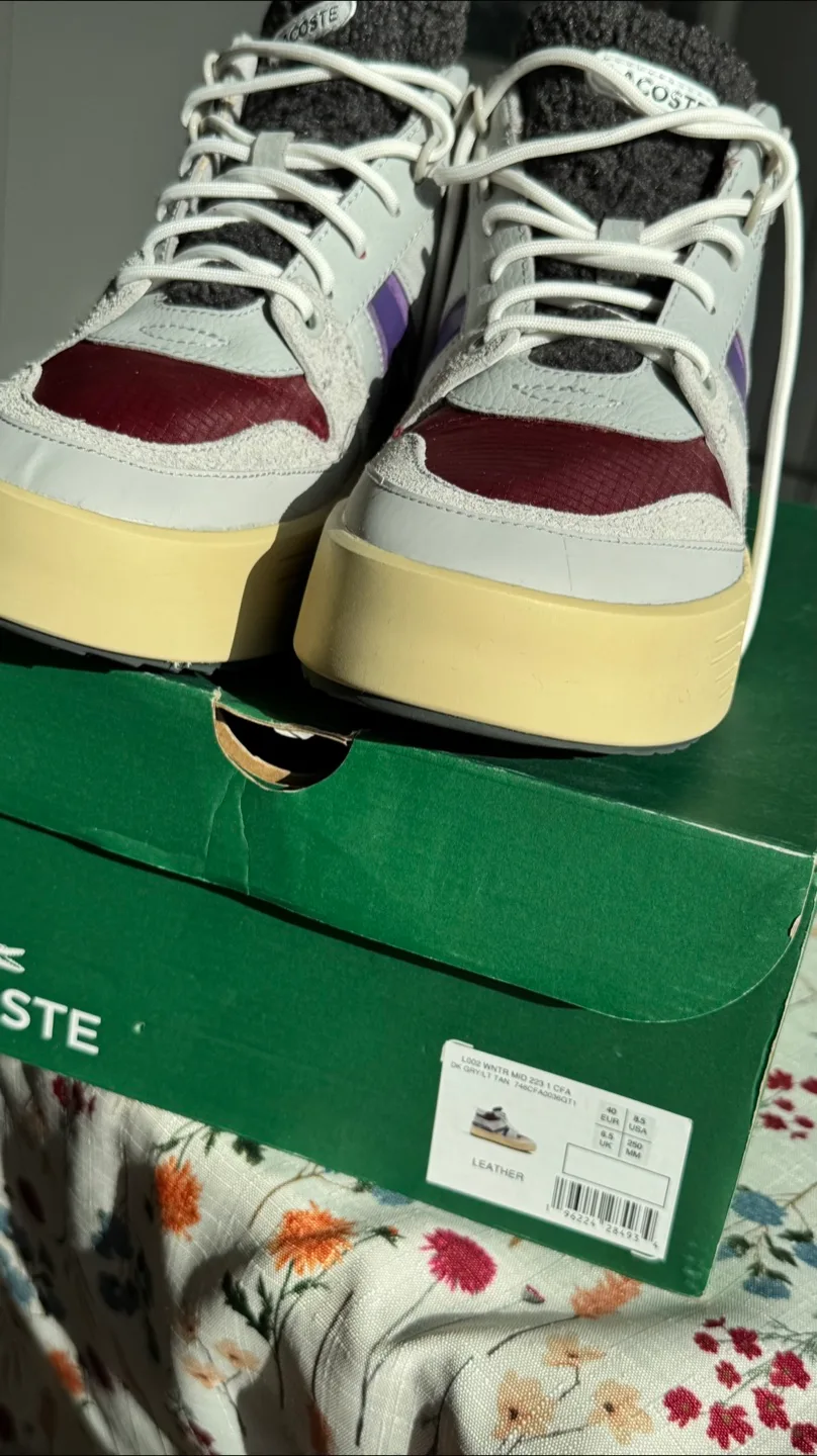 Women’s Winter BootsWomen - Grey - Lacoste image indicator(5)