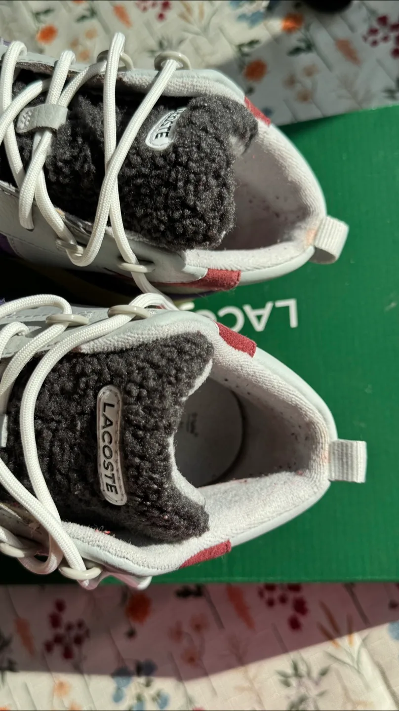 Women’s Winter BootsWomen - Grey - Lacoste image indicator(9)