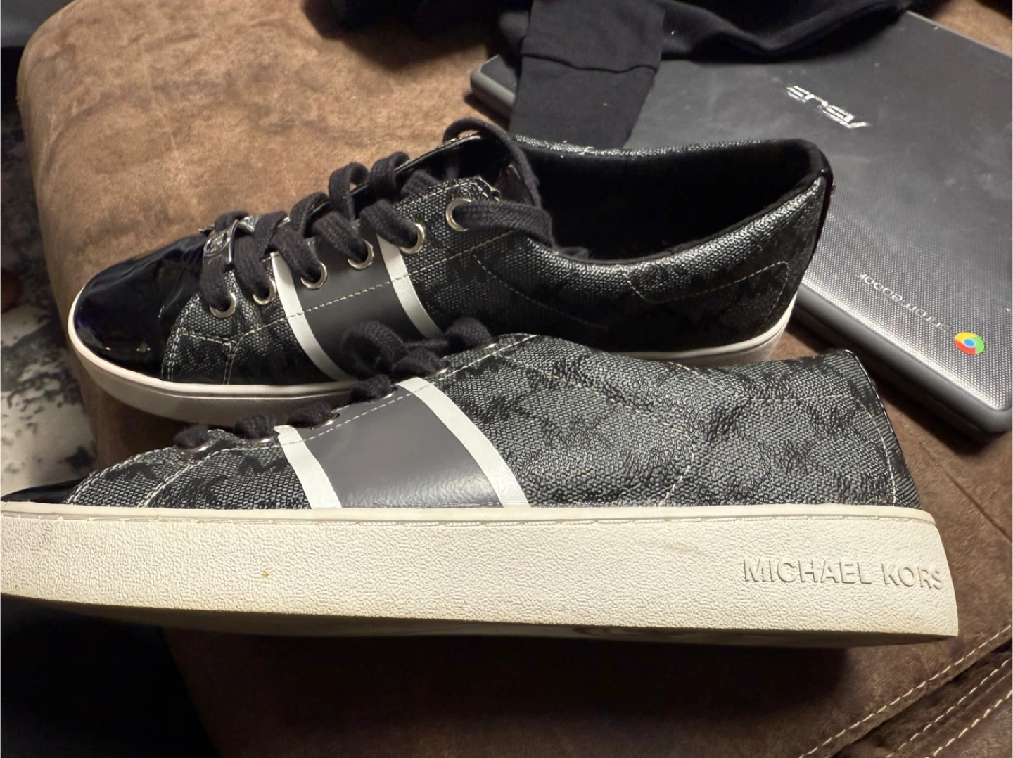 MKors Sneakers, Black & Grey size 9
