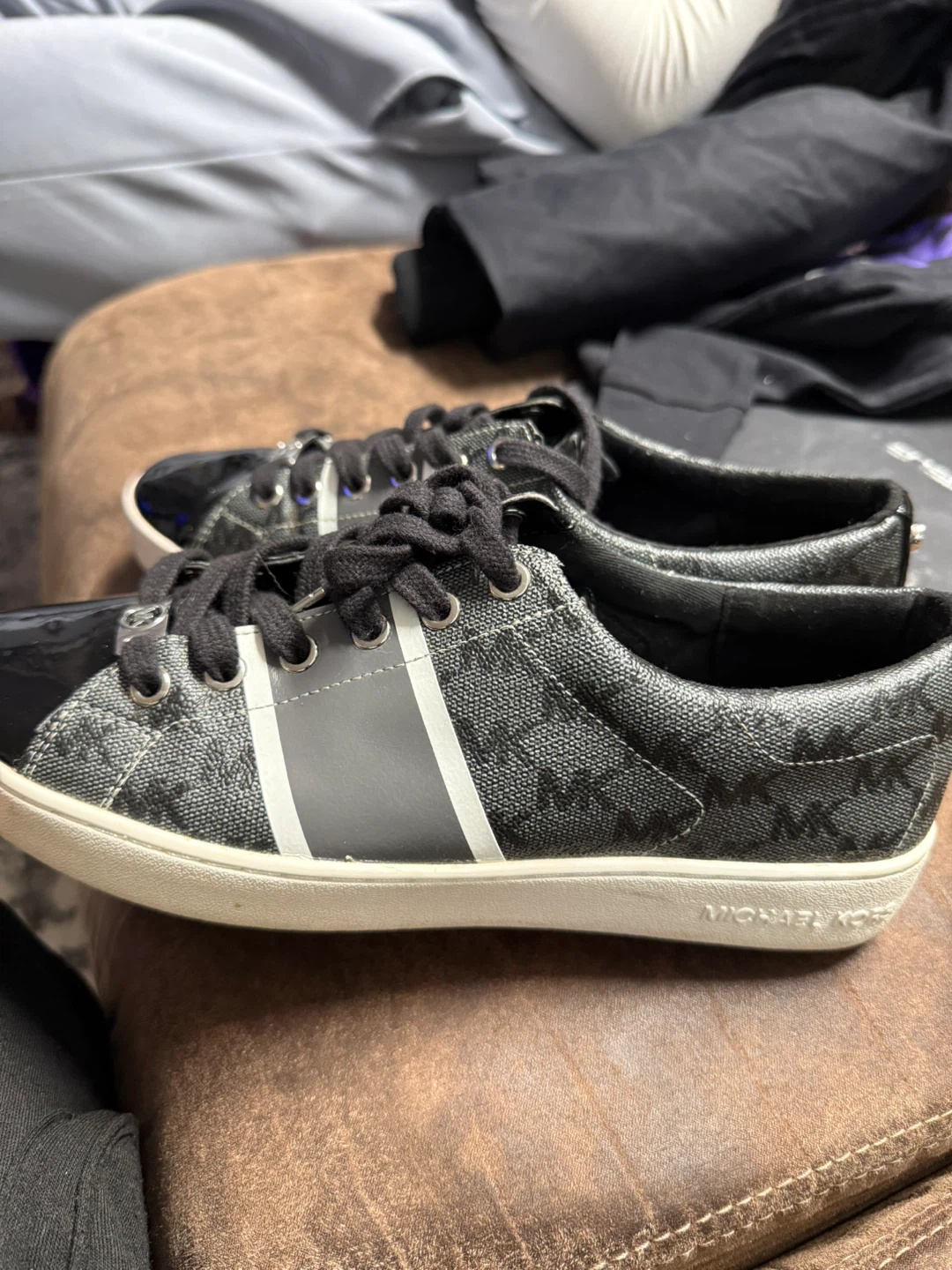 MKors Sneakers, Black & Grey size 9 - photo 5