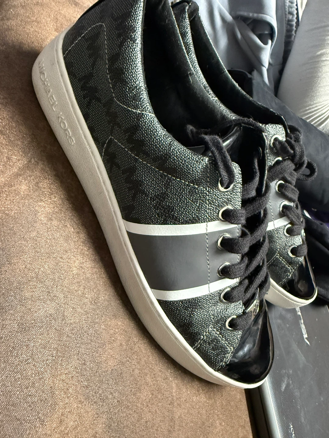 MKors Sneakers, Black & Grey size 9 - photo 3
