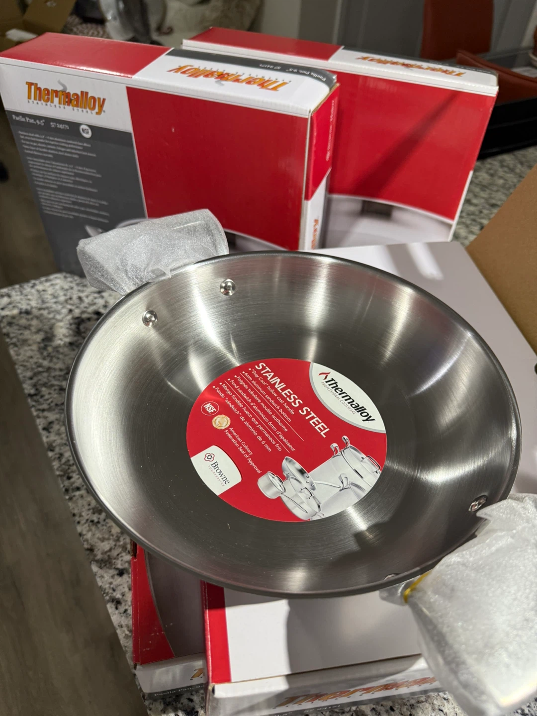 New Thermalloy 9.5" Stainless Steel Paella Pan - photo 2