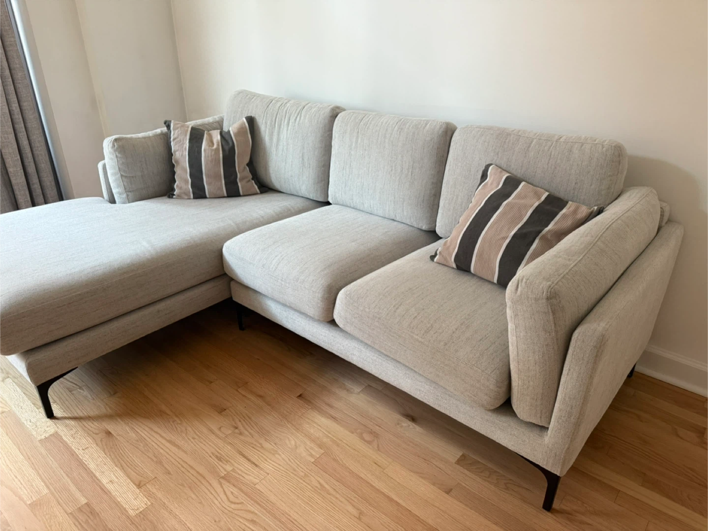Light Gray Sectional Sofa - photo 4