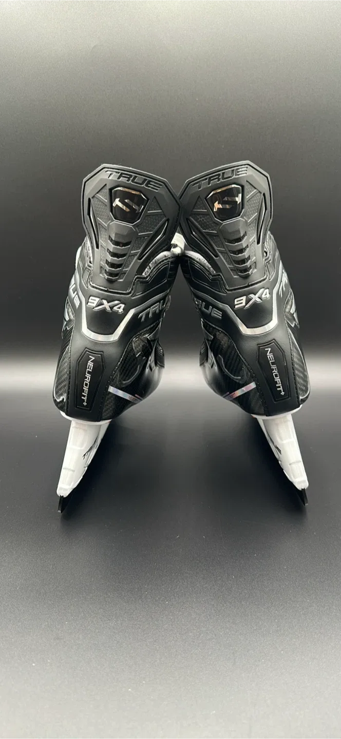 True Catalyst 9X4 Senior Hockey Skates 8.5 W EU 44 US 10 UK 9 image indicator(3)