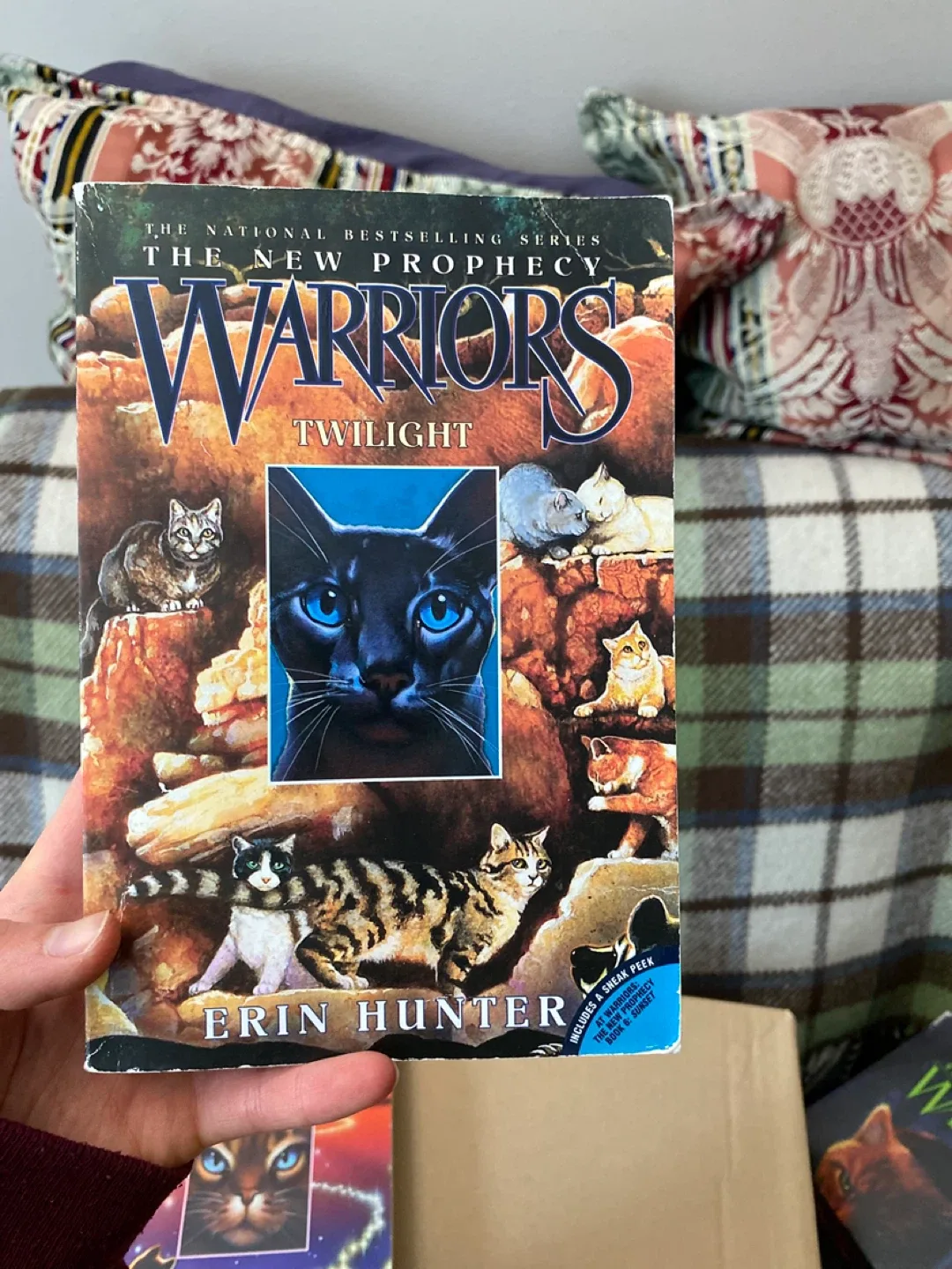 Warriors: The New Prophecy Series by Erin Hunter image indicator(6)