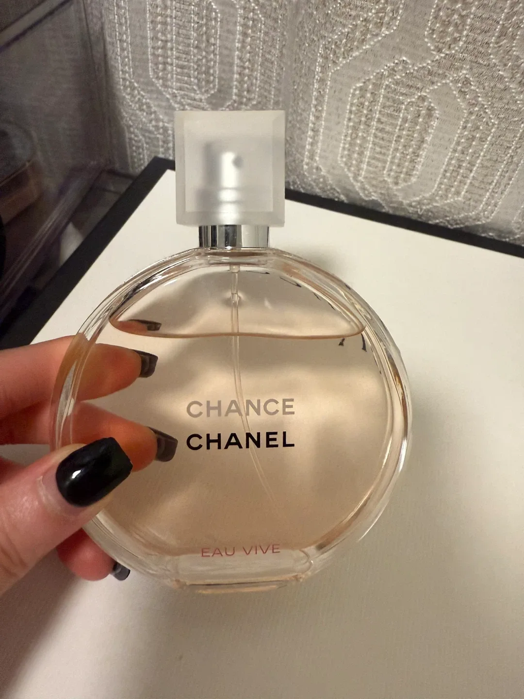 Chanel Chance Eau Vive Perfume image indicator(2)