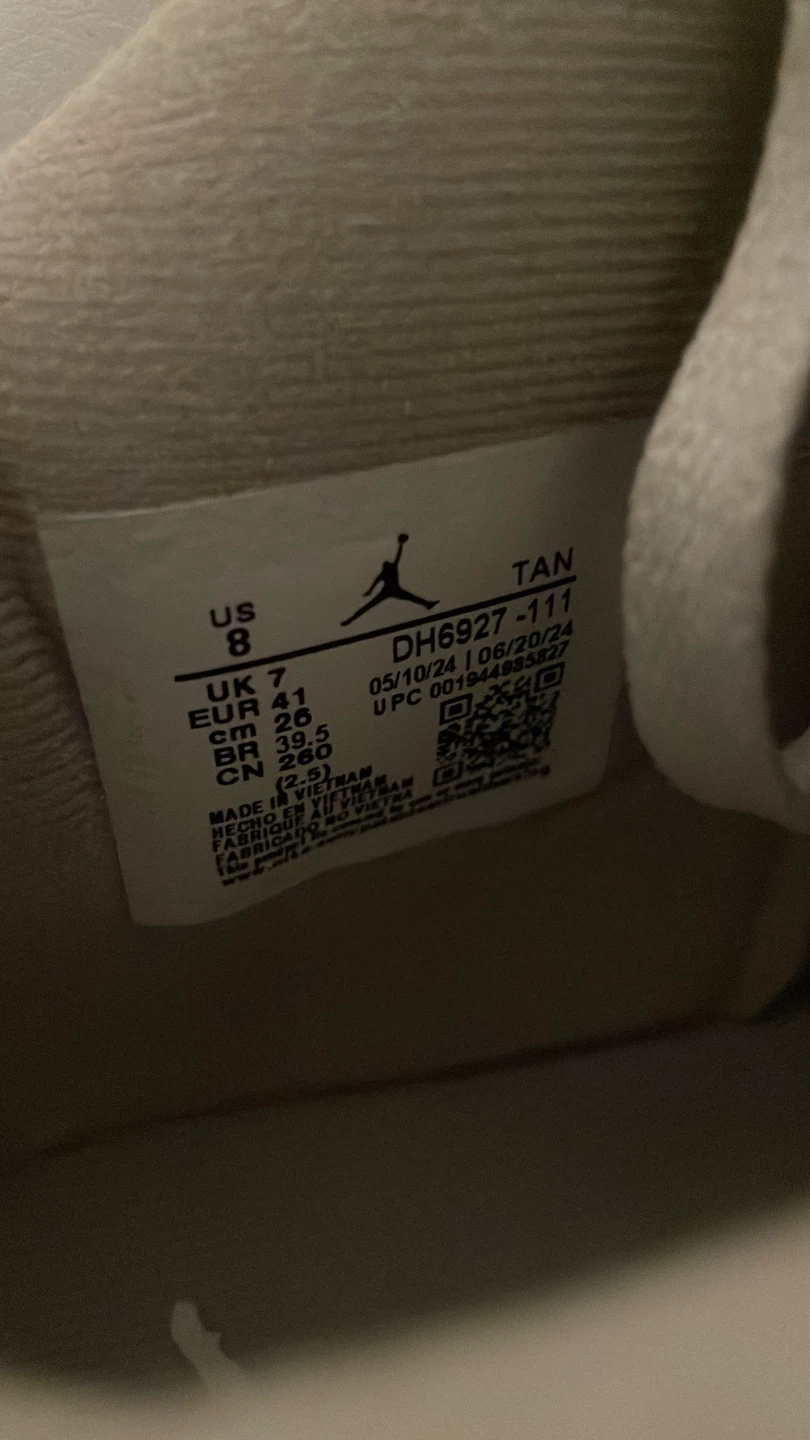 Air Jordan 4 Retro, Size US 8 - photo 4