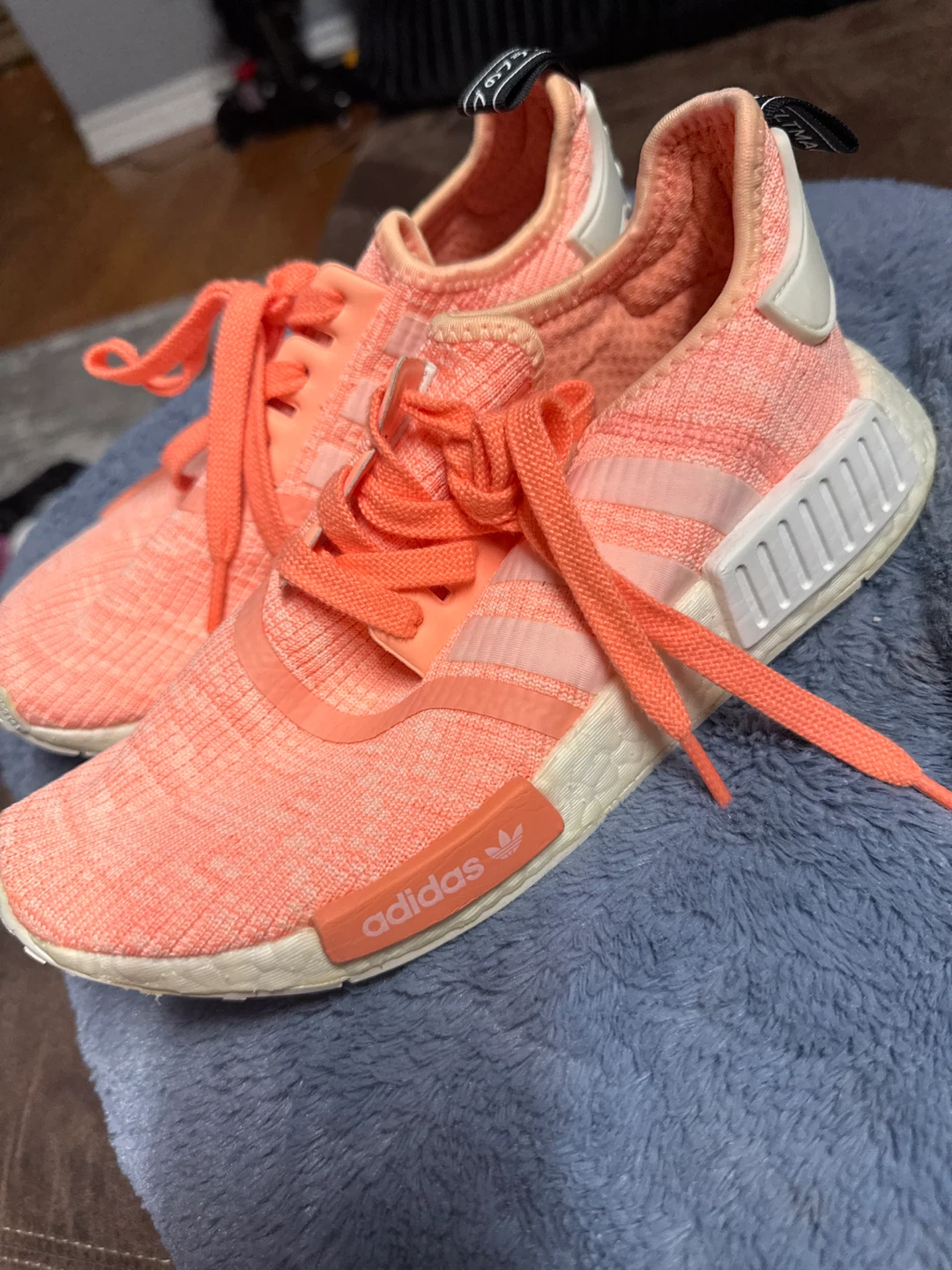 Adidas NMD R1 Peach Shoes size 7 - photo 4