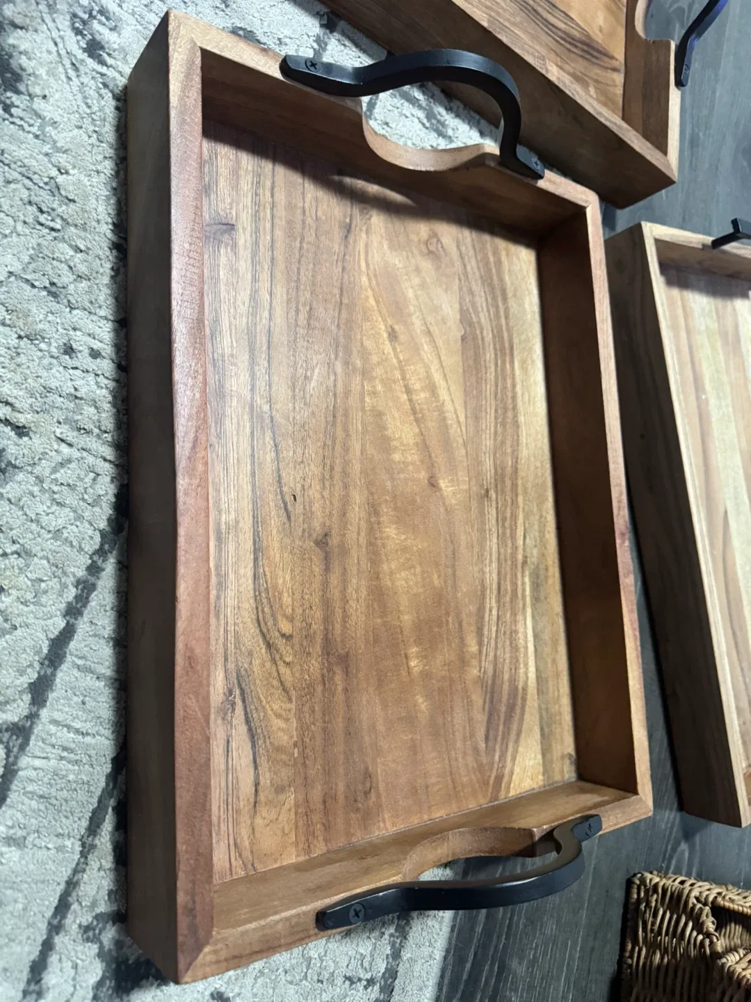 Wooden & Wicker Serving Trays image indicator(3)