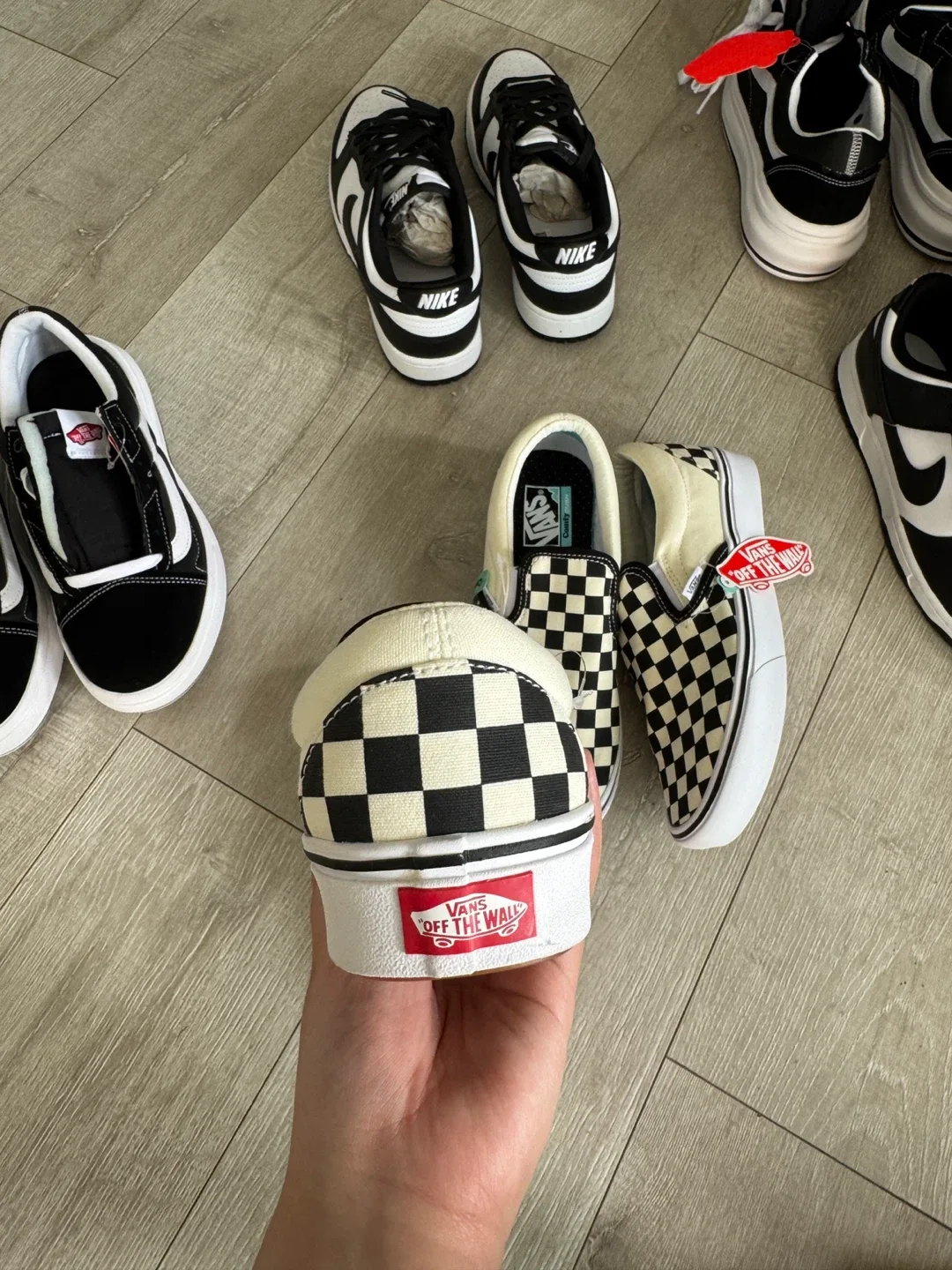 New Vans Slip-On Checkerboard ComfyCush image indicator(5)