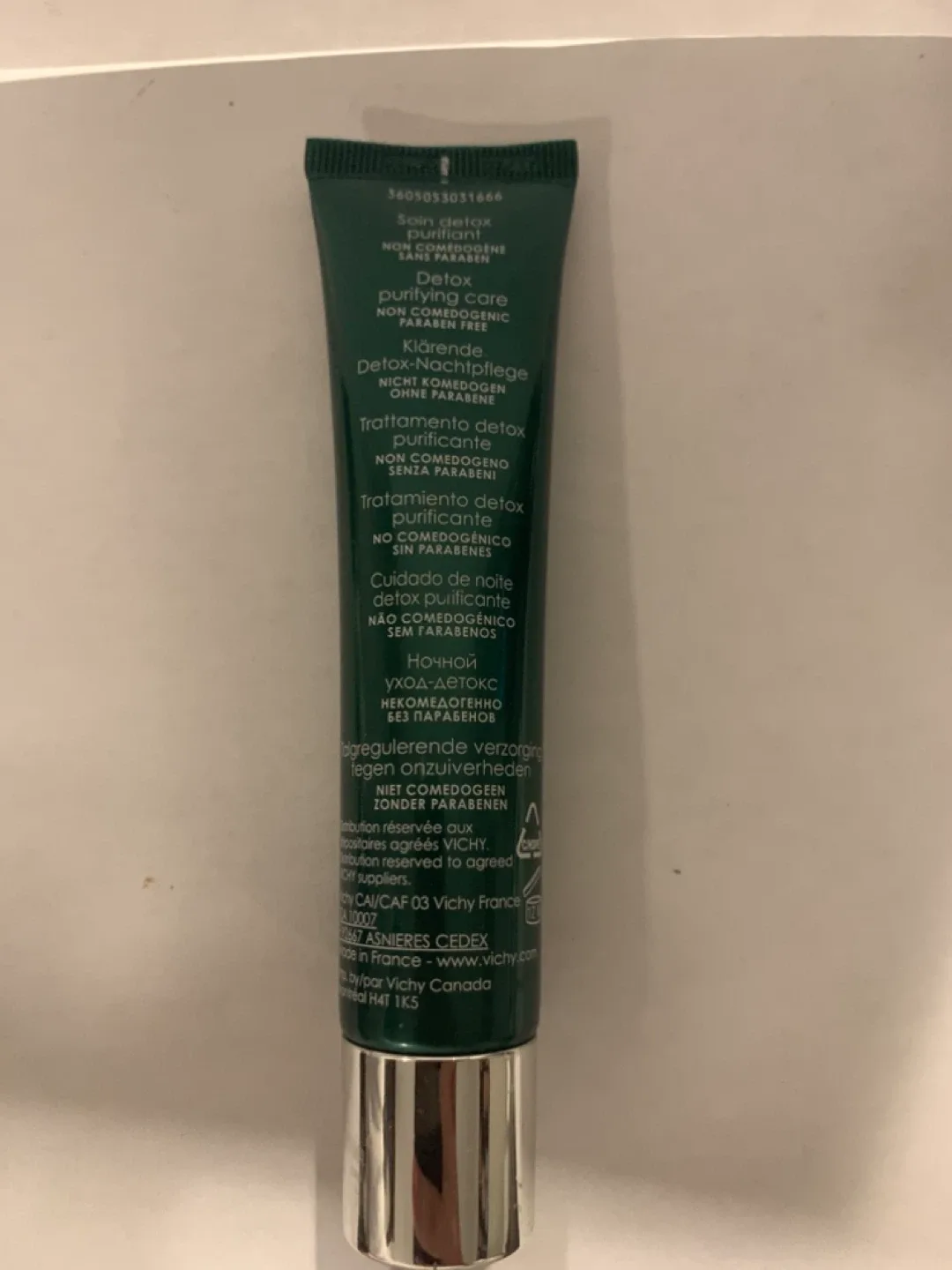 Vichy Normaderm Nuit Detox Night Cream 40ml image indicator(2)