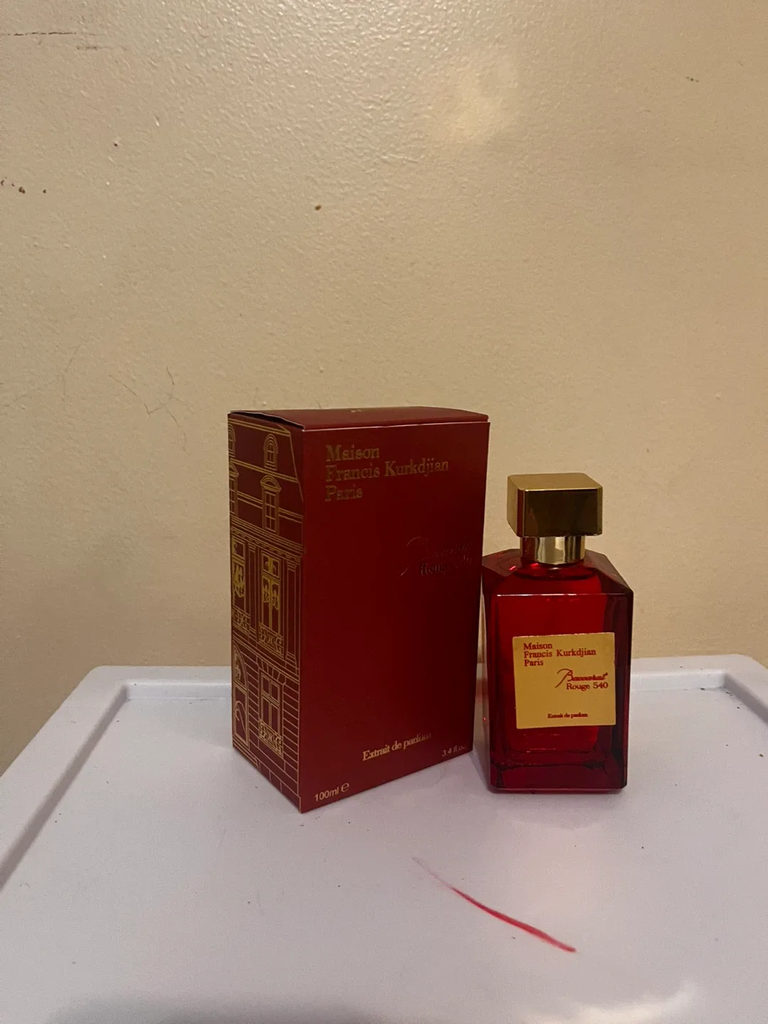 Baccarat Rouge 540 Extrait de Parfum 100ml image indicator(2)