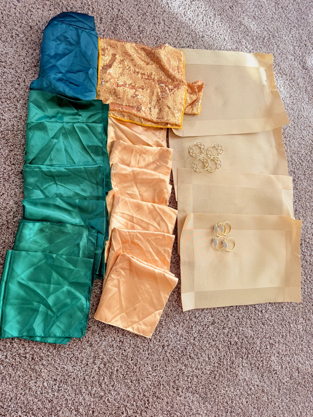 Assorted Table Napkins & Placemats - photo 2