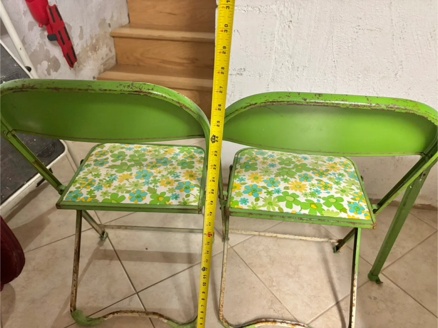 Vintage Green Floral Child’s Folding Table & Chairs Set image indicator(7)