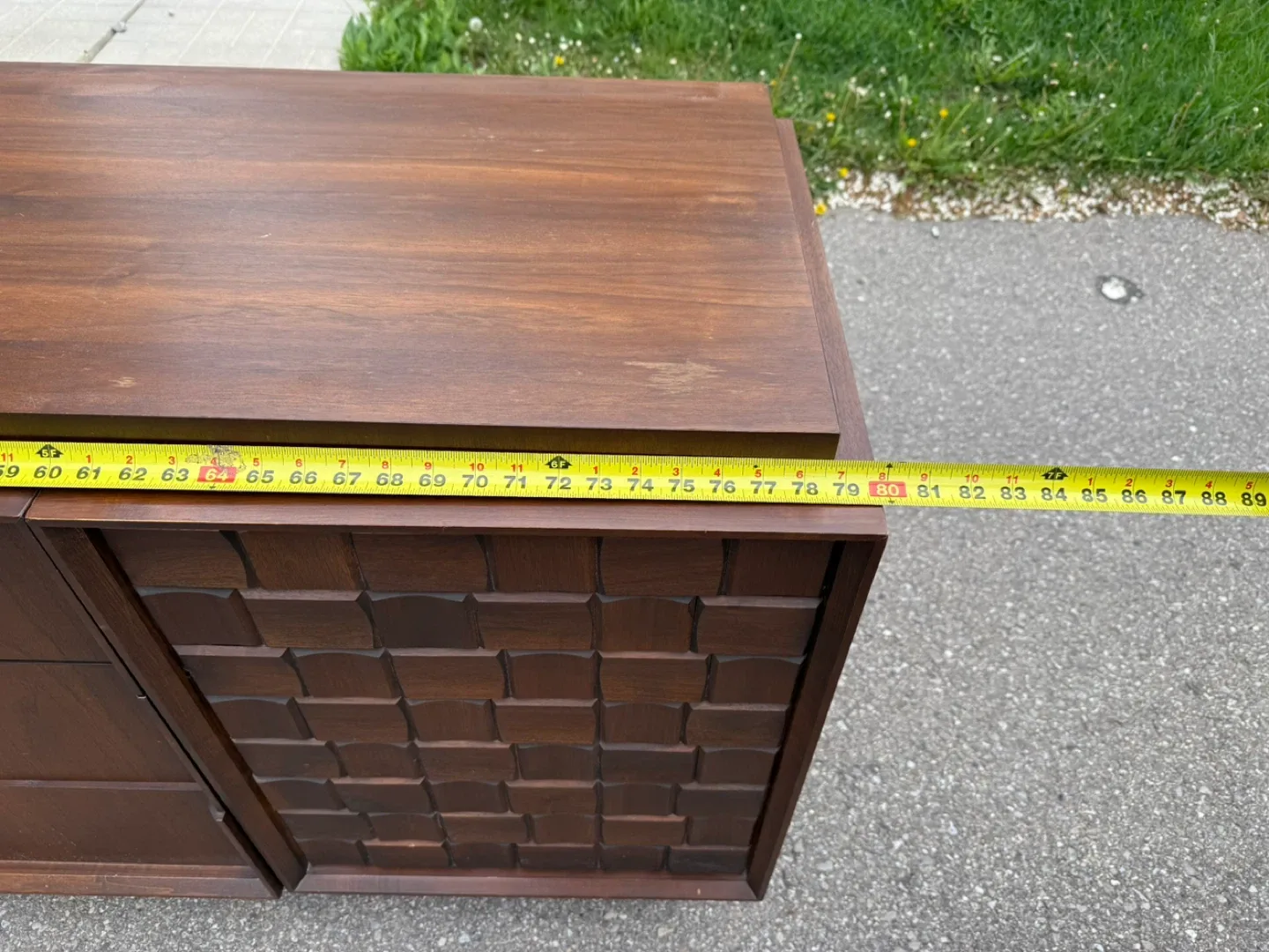 Vintage Mid-Century Modern Walnut Credenza image indicator(6)