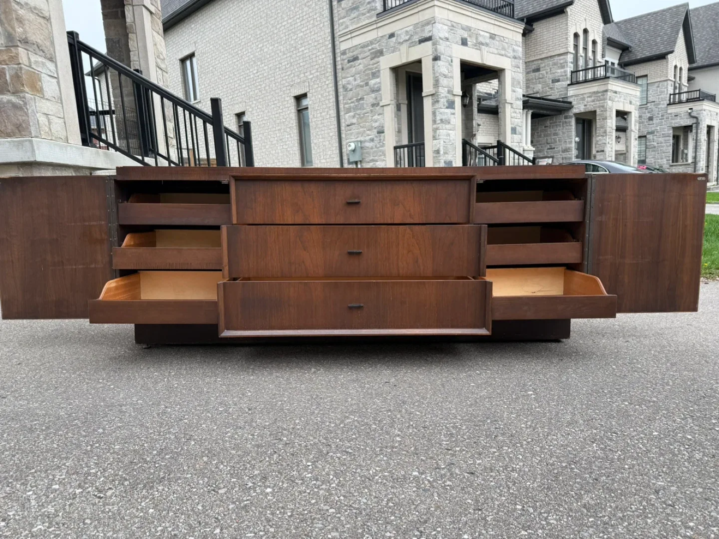Vintage Mid-Century Modern Walnut Credenza image indicator(3)