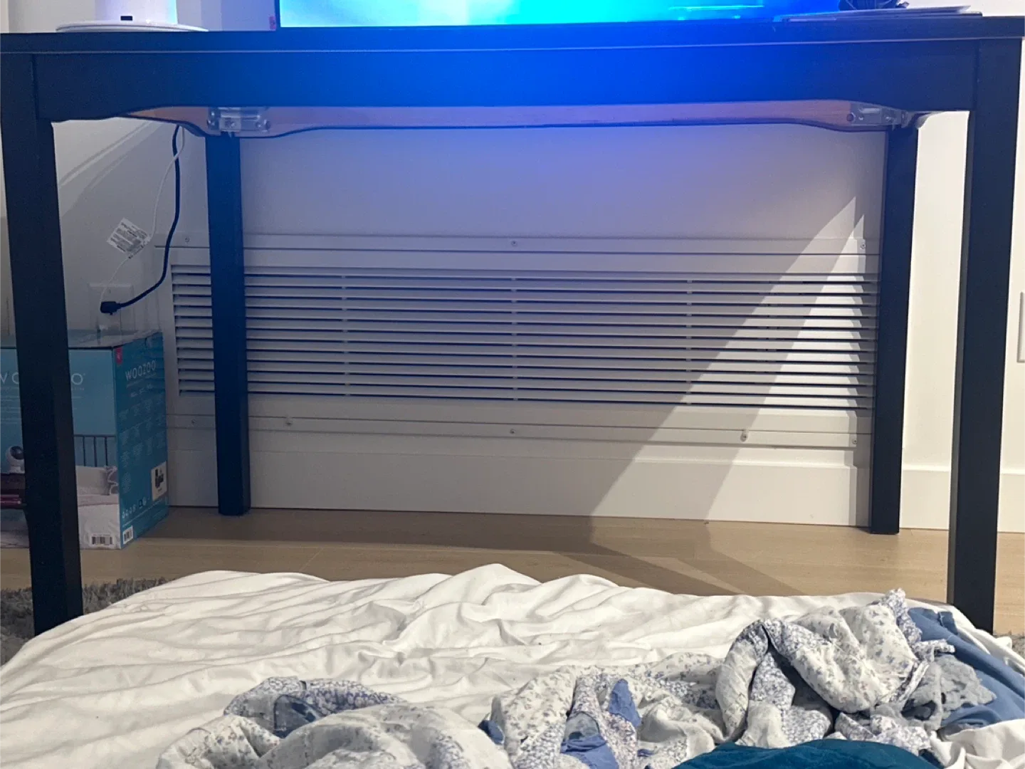 IKEA Hagernas  kitchen table only  lk new image indicator(6)