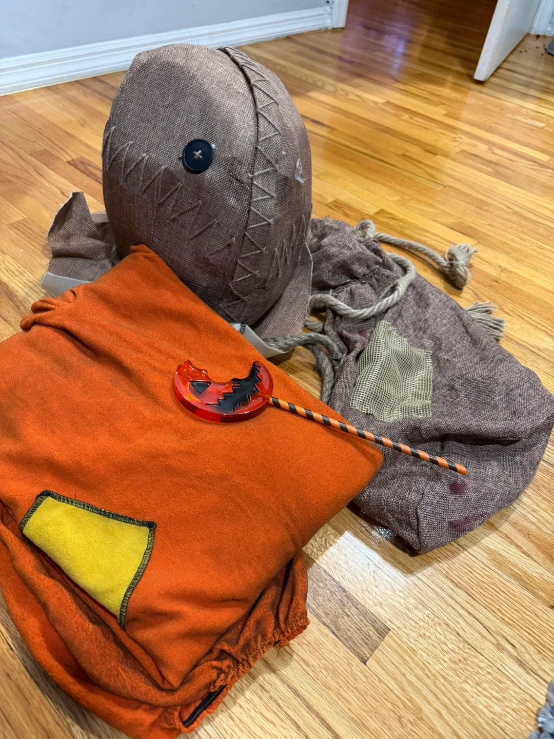 Trick 'r Treat Sam Costume image indicator(2)