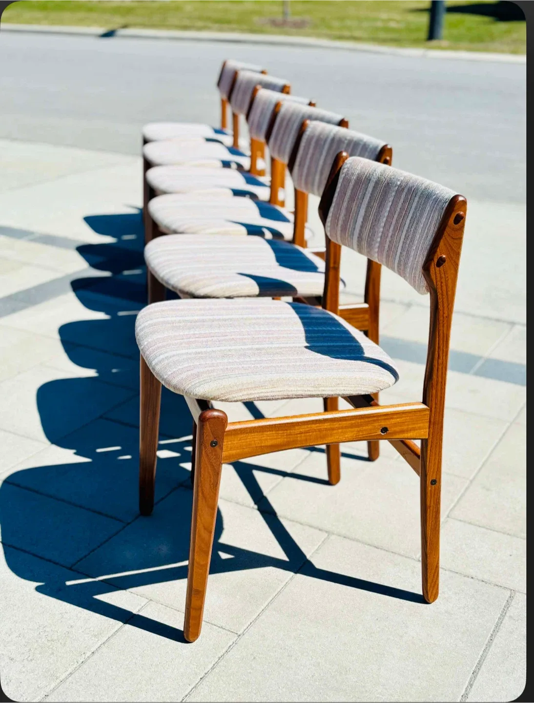 Set of 6McmTeak Dining Chairs thumbnail
