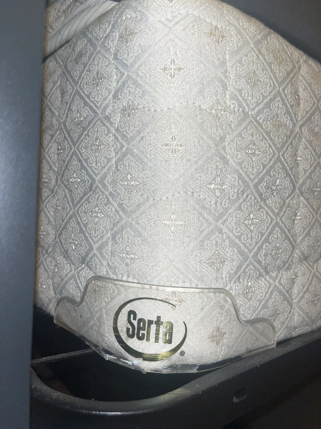 Serta Queen Box Spring 🥕