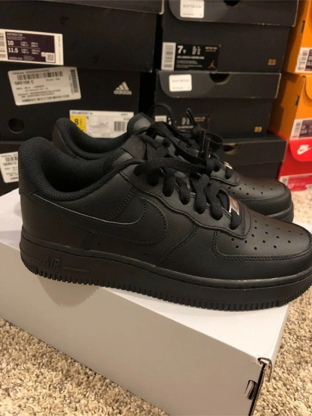 Nike Air Force 1 '07 Triple Black - New in Box! image indicator(3)