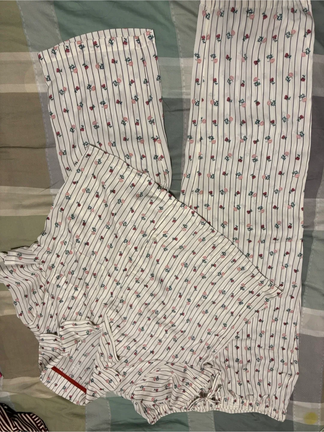 George Sleepwear Pajama Set - Size L image indicator(3)