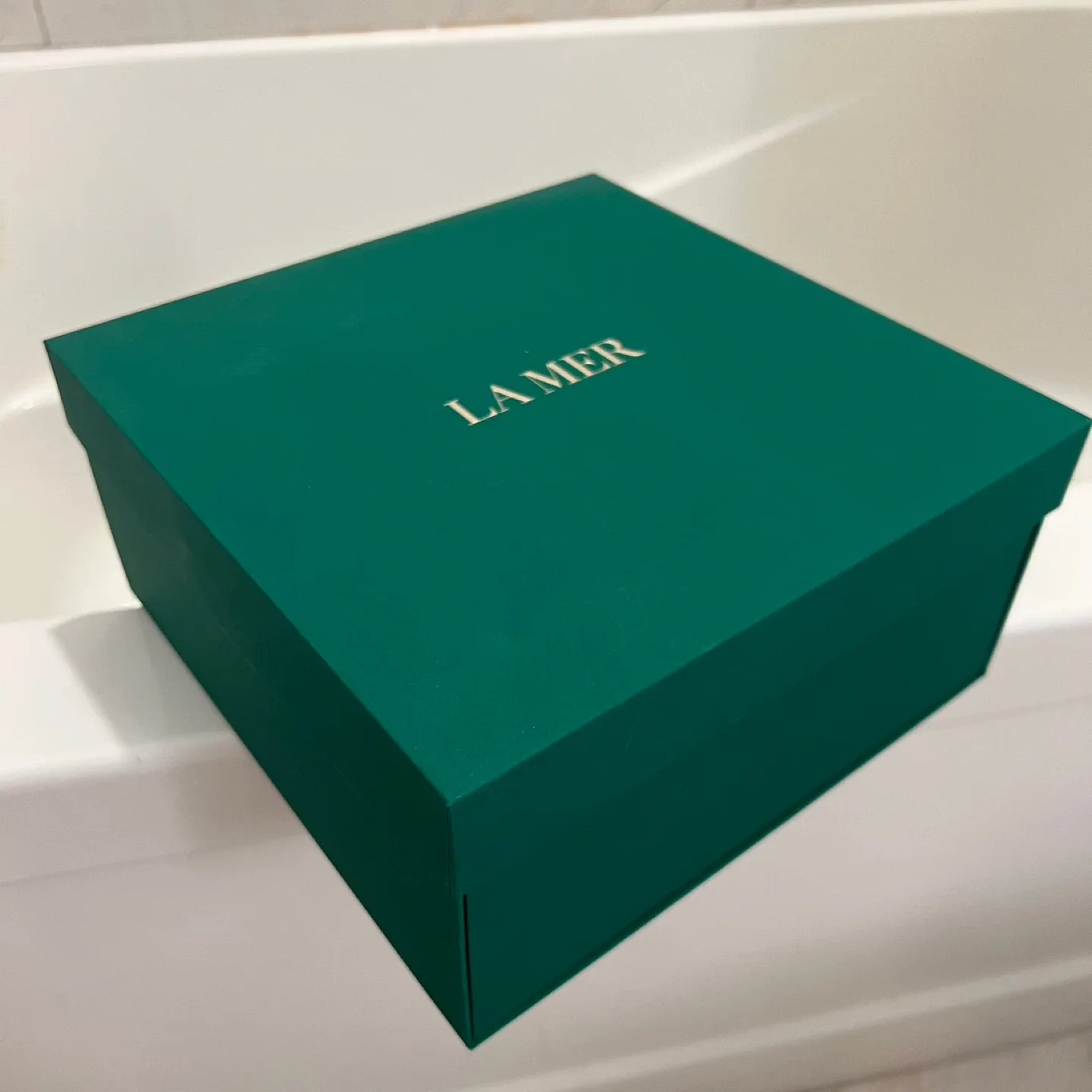 La Mer Empty Storage Box - Large image indicator(2)