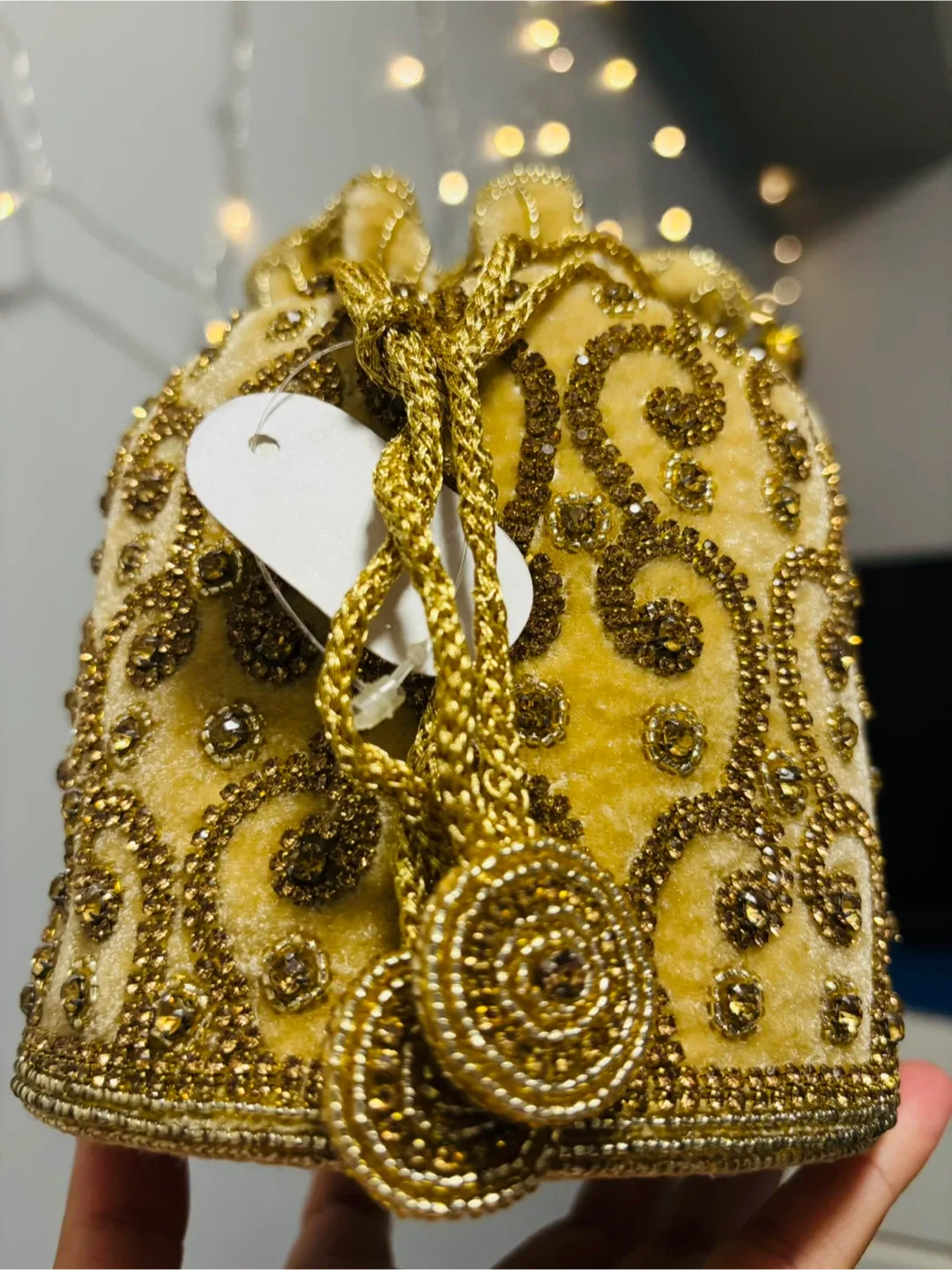 Gold Embellished Potli Bag image indicator(2)