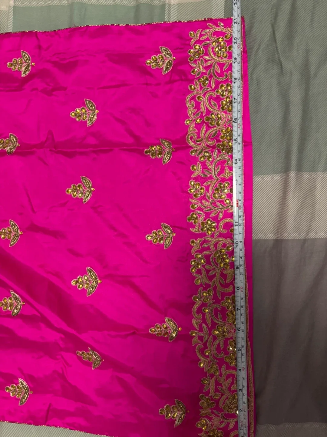 Pink Embroidered Salwar Kameez Suit image indicator(7)