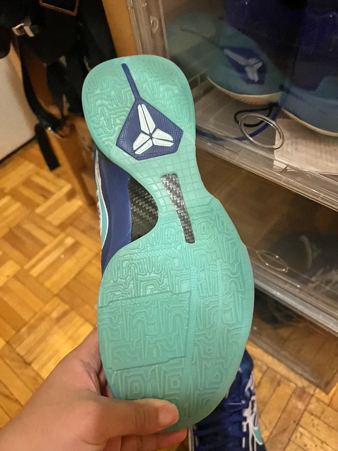 Nike Kobe V Protro Deep Royal Blue Size 11 image indicator(3)