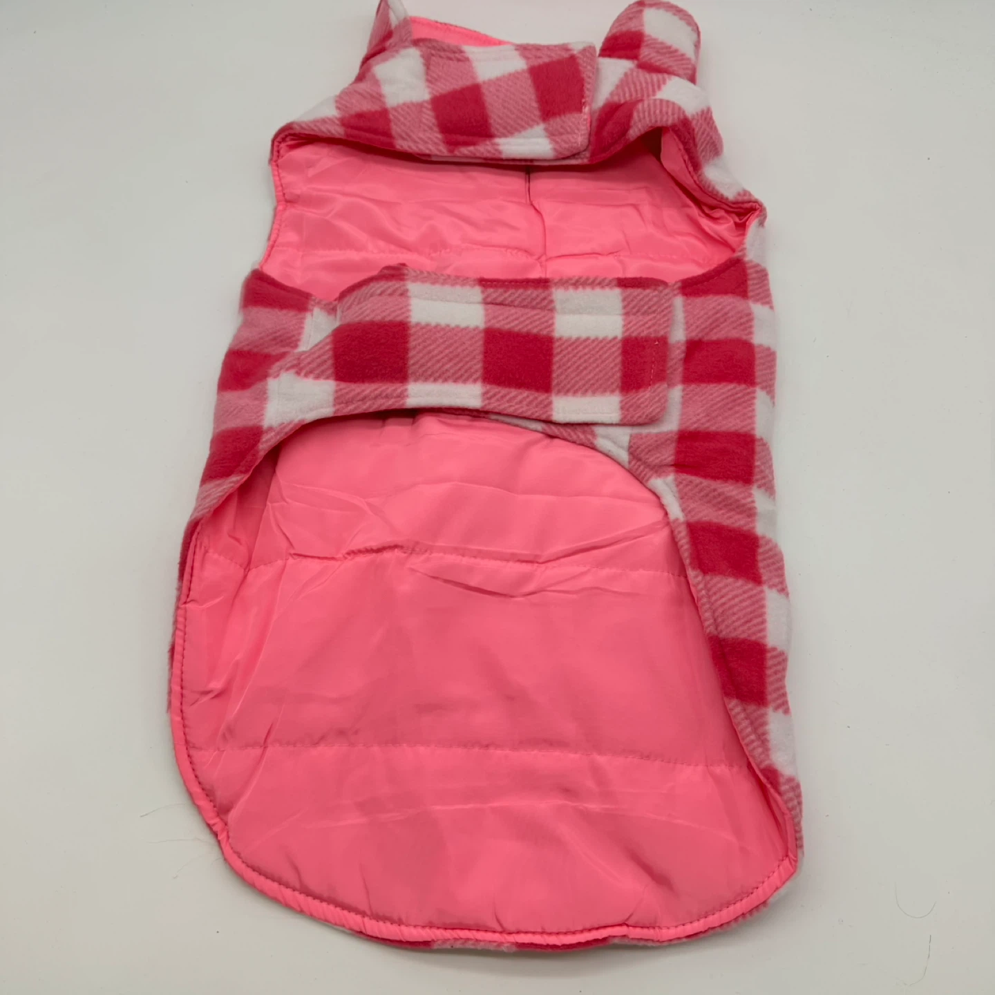 XL Pink Plaid Reversible Dog Winter Coat – Waterproof(brand new) - photo 4