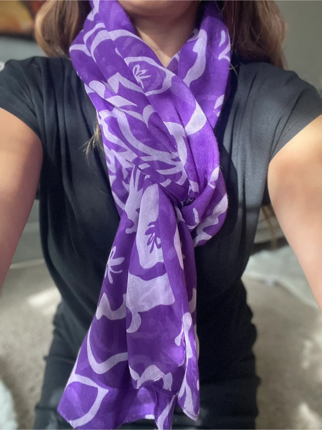 Variety of colourful fall scarves image indicator(10)