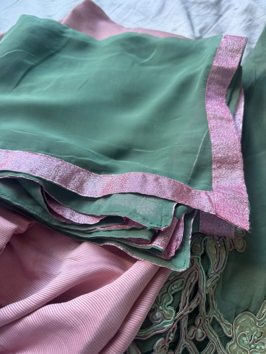 3pcs Green Embroidered net Salwar Kameez small image indicator(6)