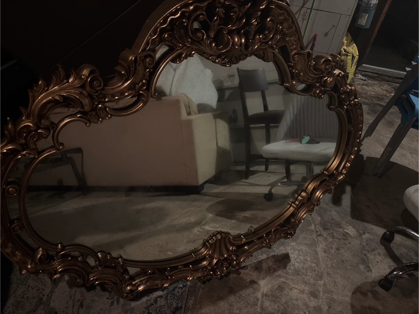 Ornate Gold Accent Mirror - photo 2