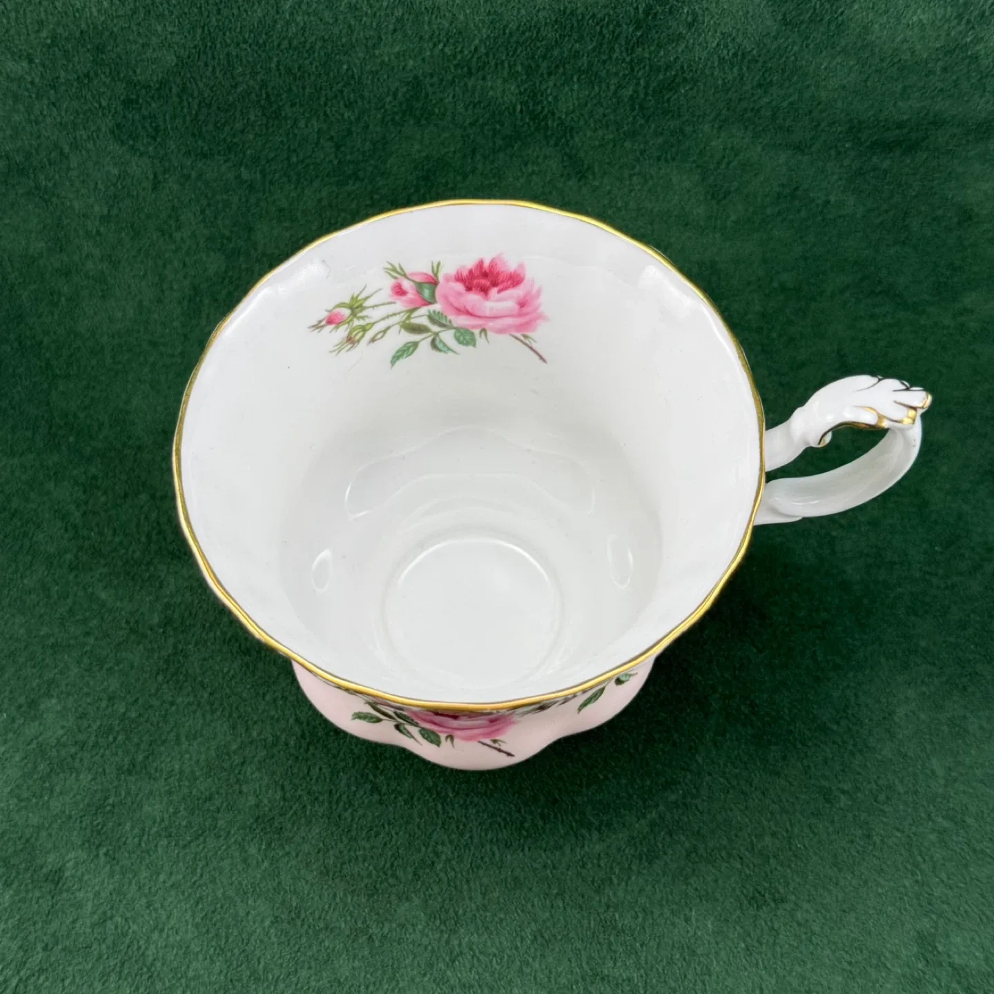 Royal Albert Bridesmaid orphan teacup image indicator(2)