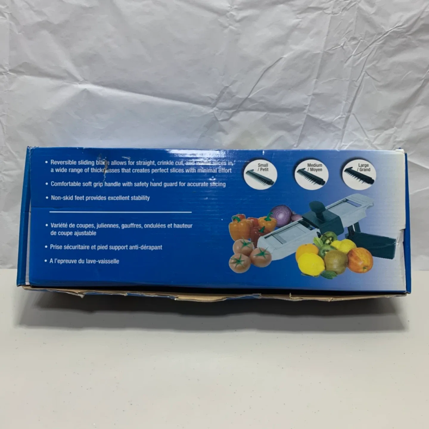 JR Mandoline Slicer - Includes 3 Blades image indicator(3)