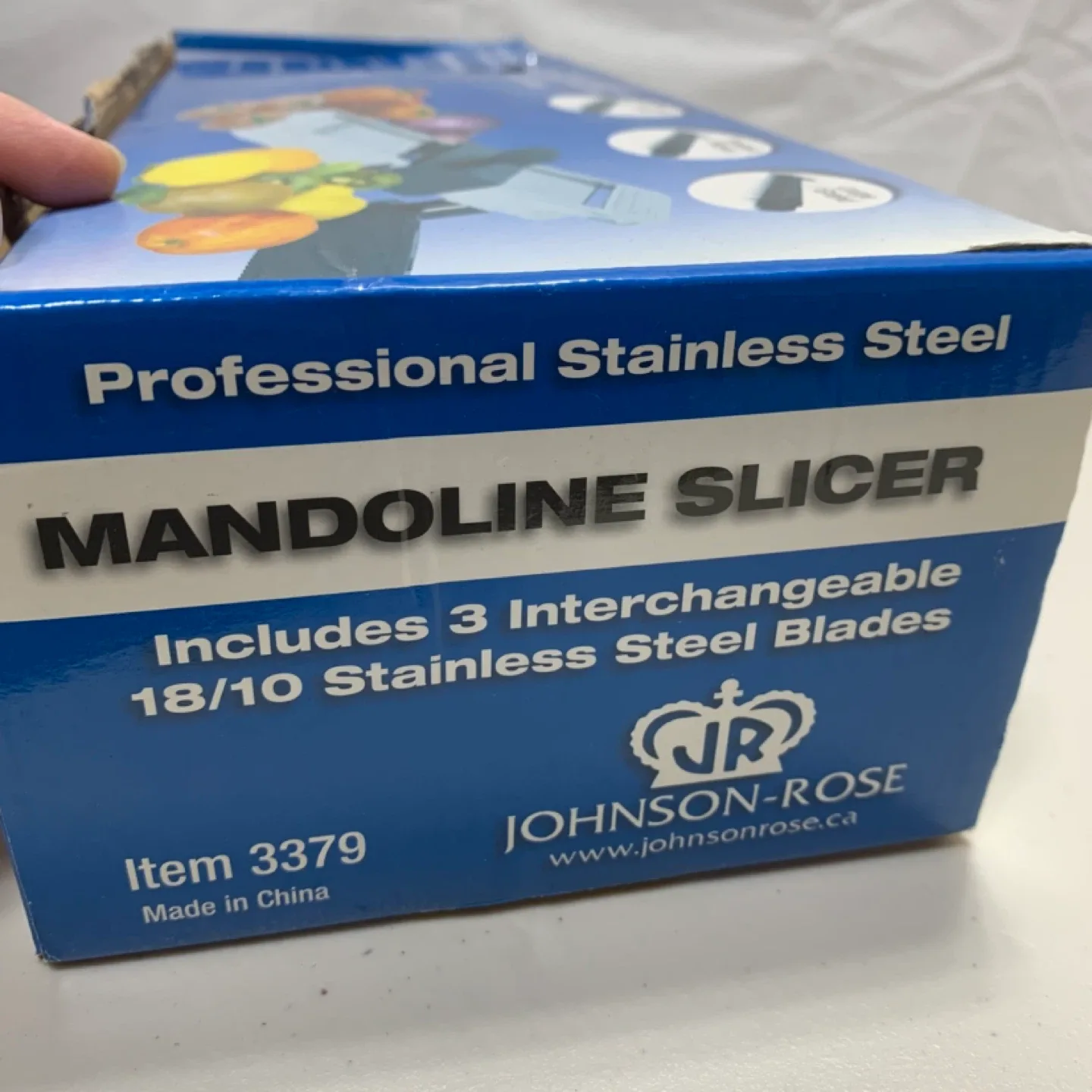 JR Mandoline Slicer - Includes 3 Blades image indicator(7)