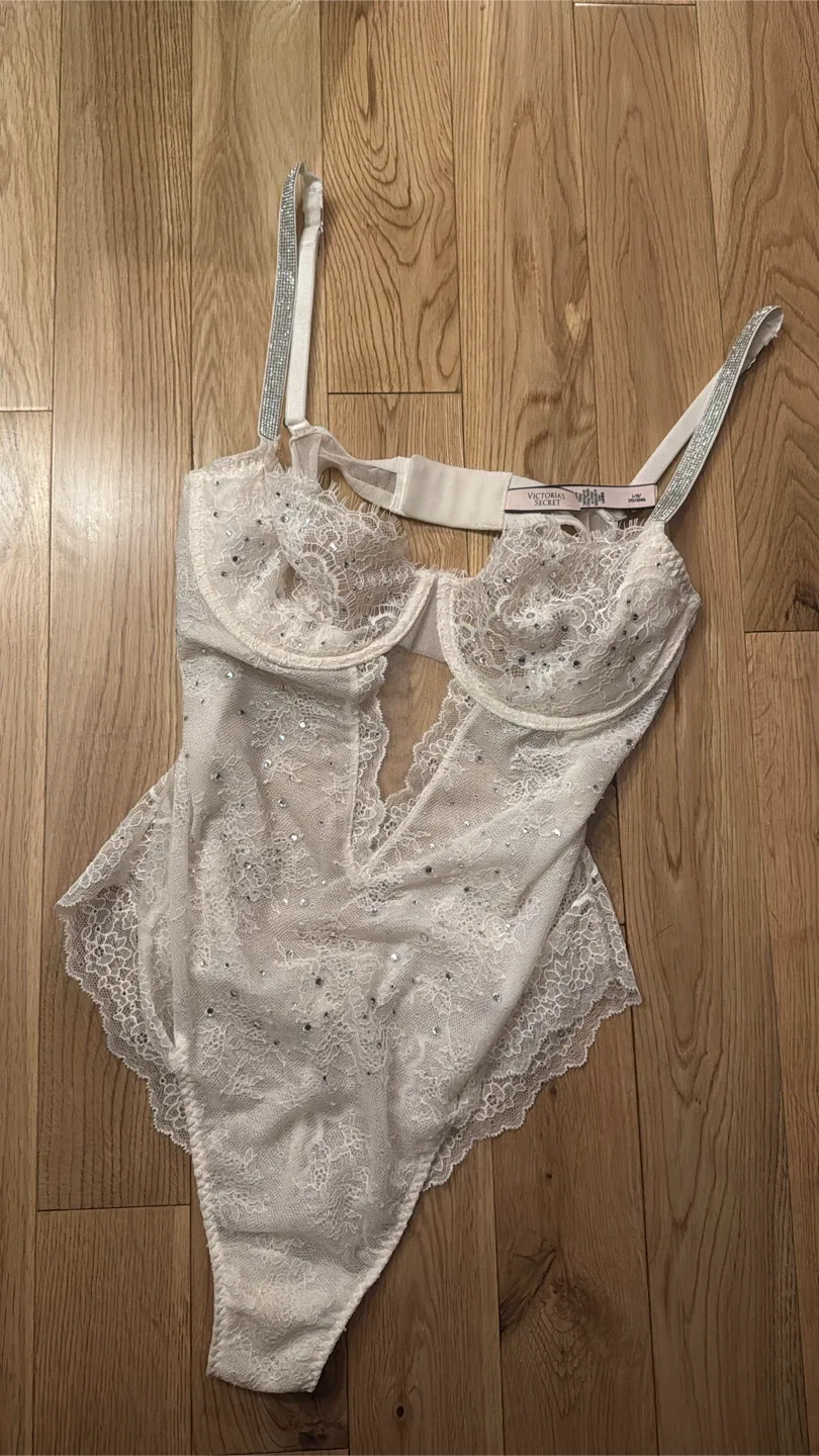 Victoria's Secret White Lace diamond Bodysuit