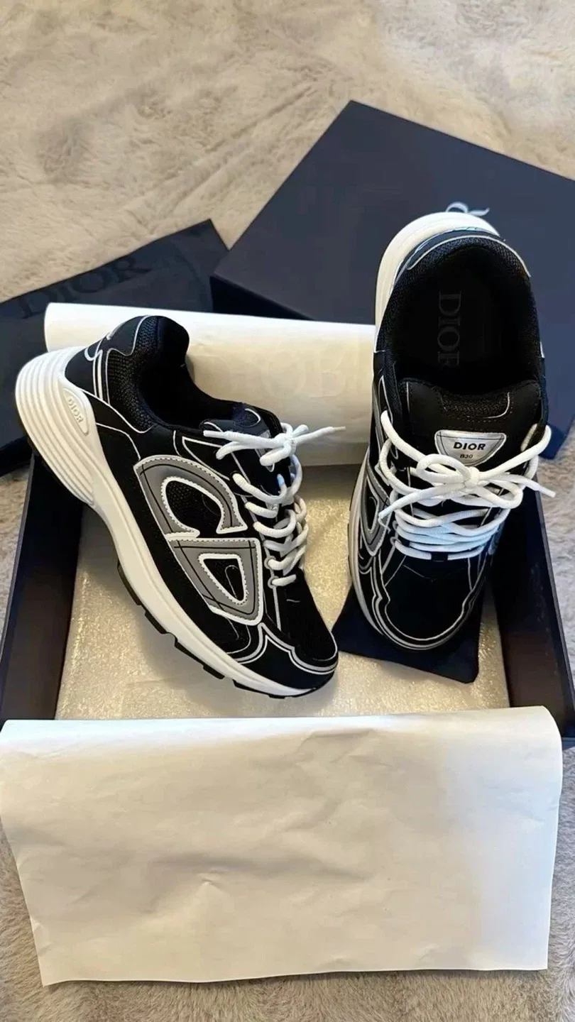 Dior Black Sneakers thumbnail