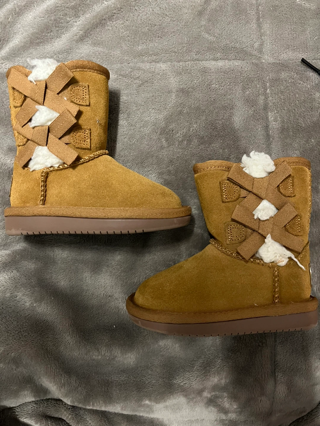 KOOLABURRA by UGG Boots size 5c