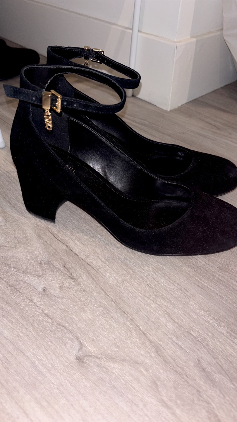 Michael Kors Strap Heels - photo 2
