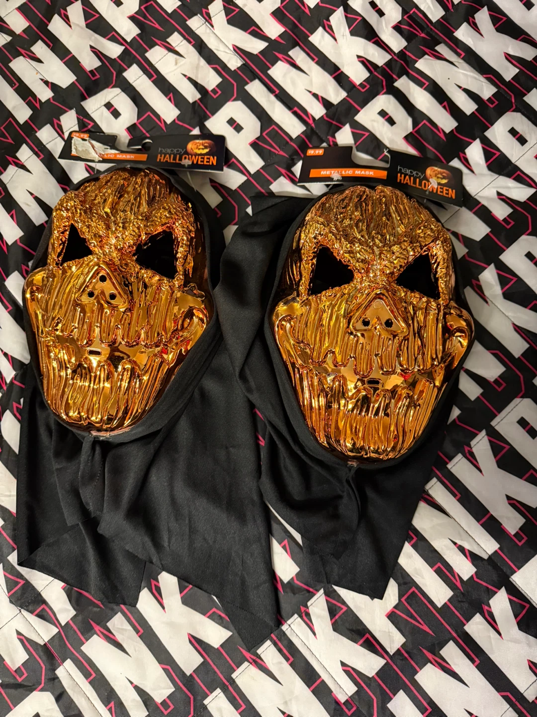 Happy Halloween Metallic Mask - photo 2