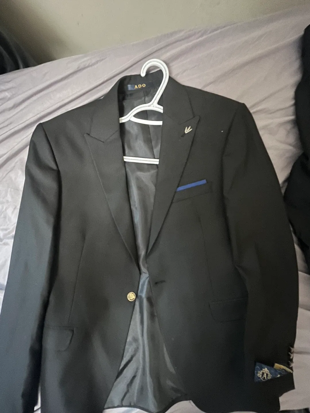 ADO Black Suit, Size 52 image indicator(3)