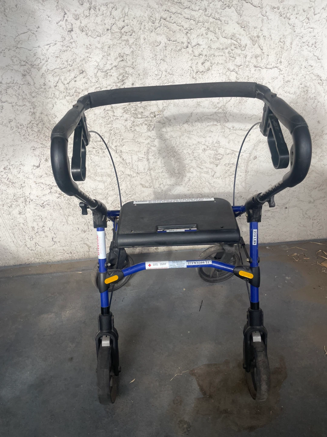 Evolution Walker - Piper Model