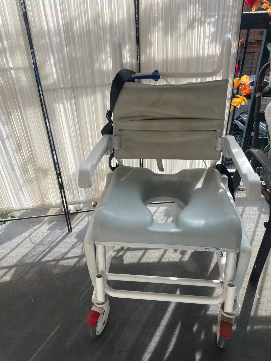 Invacare Aquatec Ocean Ergo Shower Commode Chair - photo 4