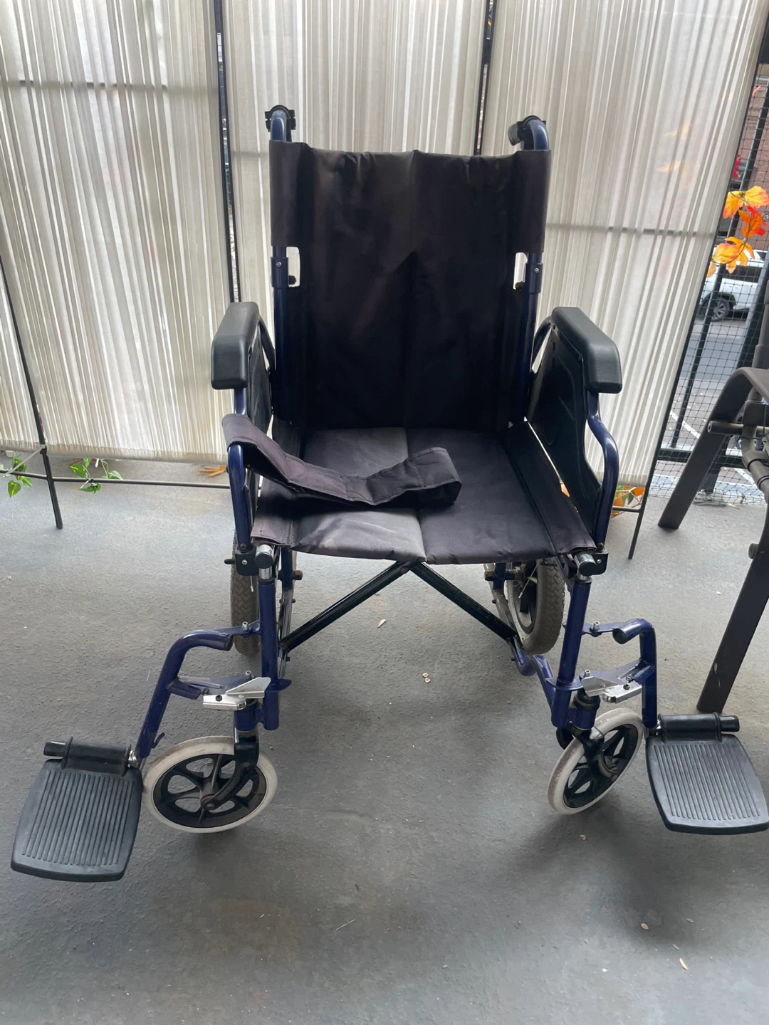 Blue Foldable Wheelchair - photo 2